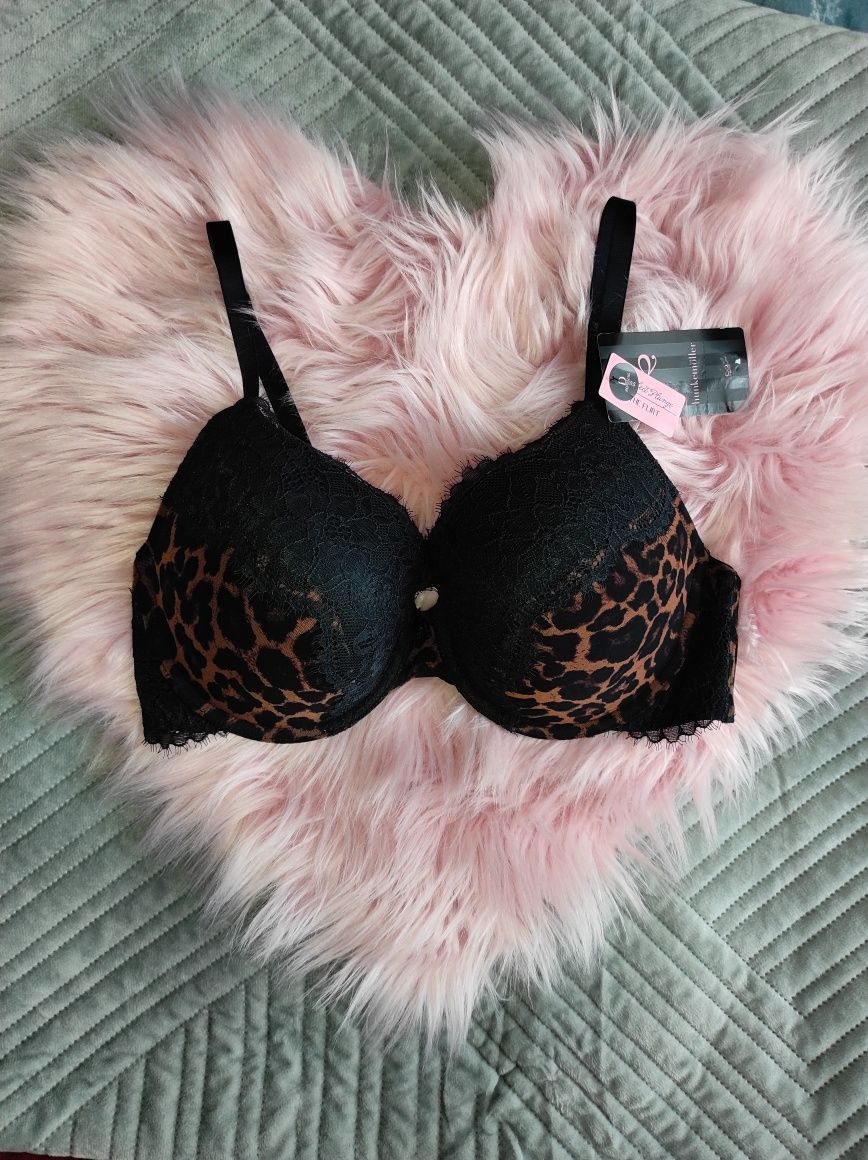 Леопардовий бюстгальтер з push-up  бренд hunkemoller