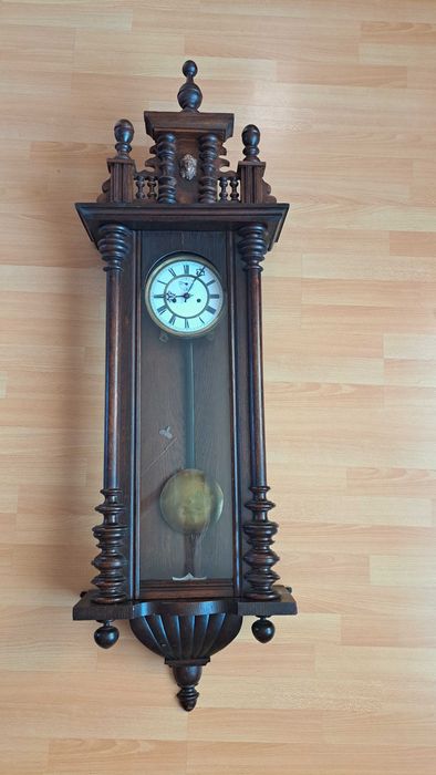 Skrzynia zegara linkowego