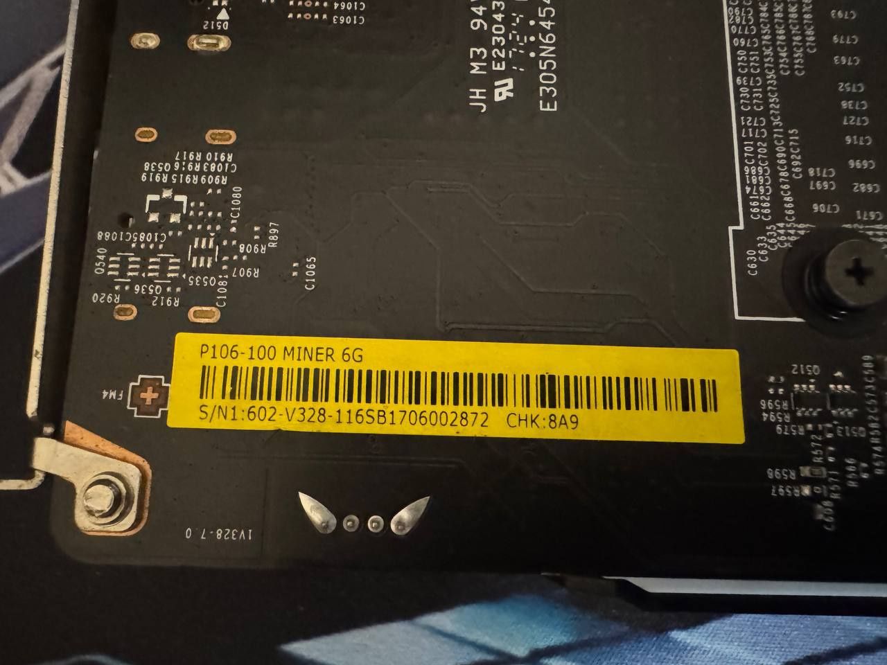 GTX1060 6gb gddr5.