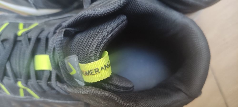 Sapatilhas basquetebol 43