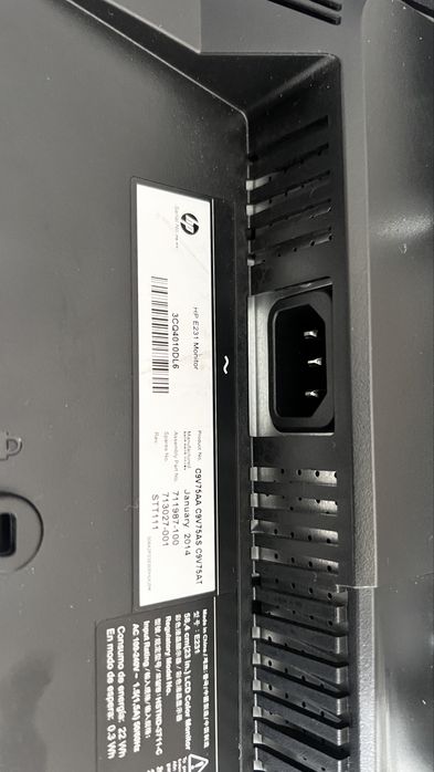 Monitor LCD 23” HP