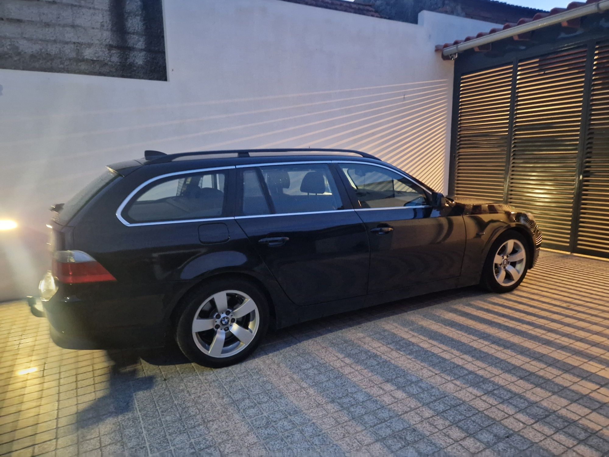 BMW 520d Nacional. Imposto antigo. Ótimo estado. Troco por descapotáve