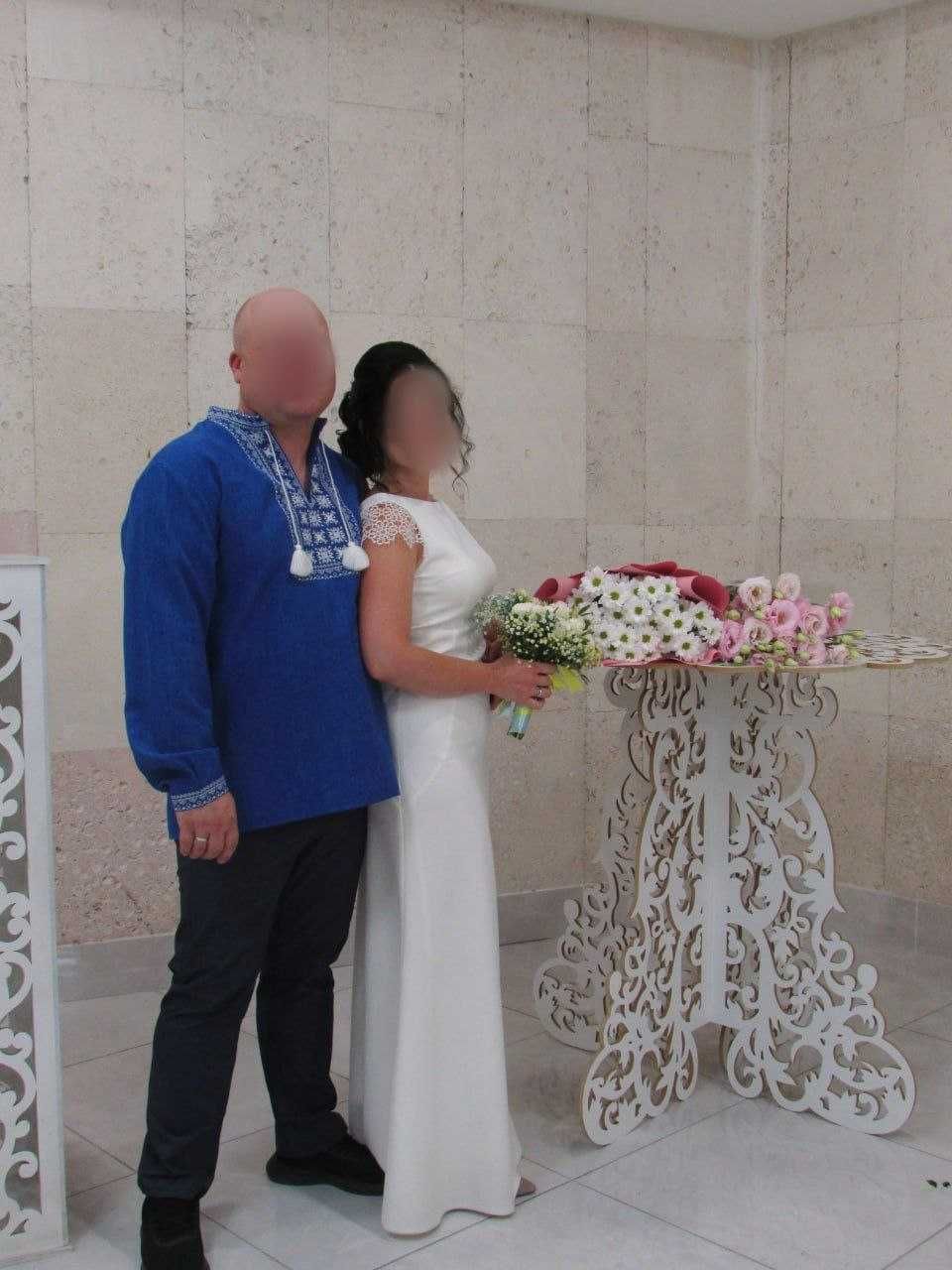 Вишукана весільна сукня, на розпис S/M