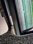 Битий екран/ логоборд безель логотип MacBook pro 16 a2141 2019 2020