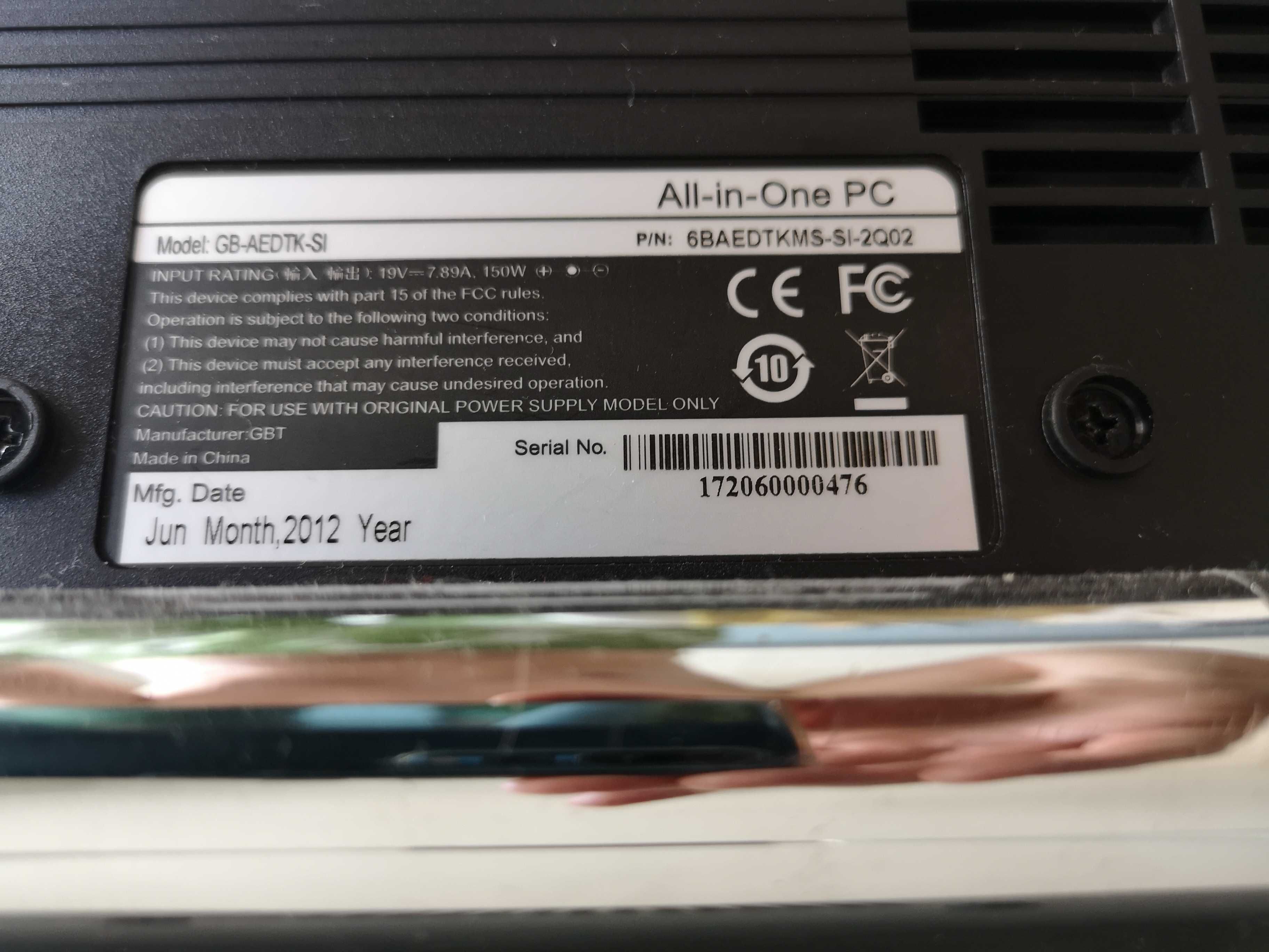 Komputer Gigabyte  All In One PC Intel i3, 22" z dotykowym ekranem
