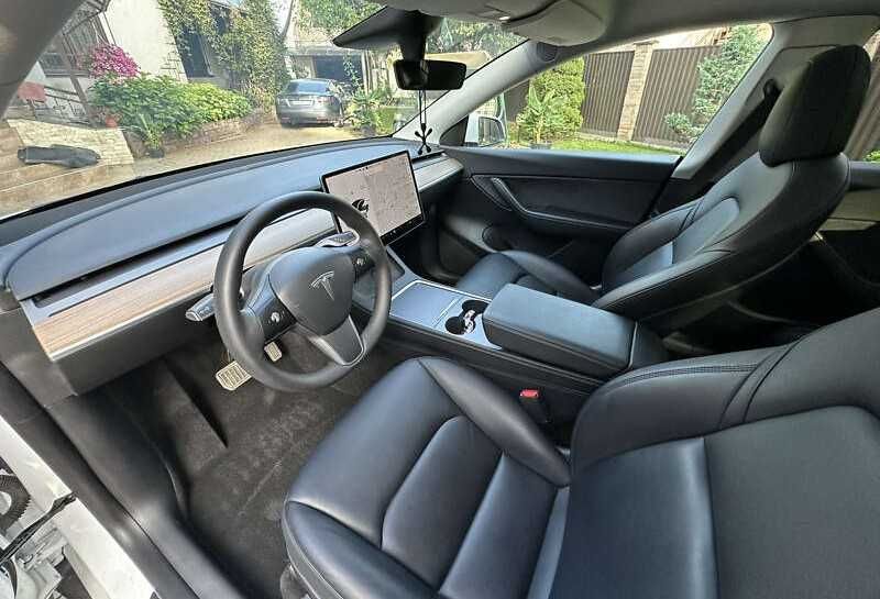 Tesla Model Y 2021 Dual Motor