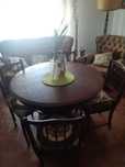 Mesa com 4 cadeiras