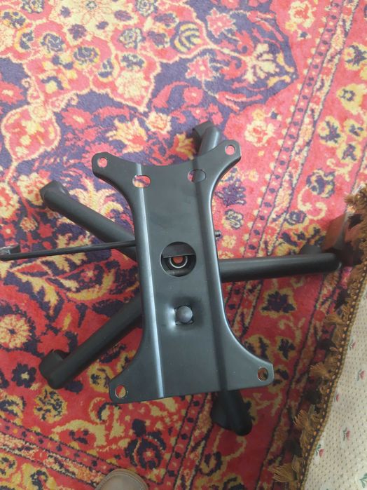 Крестовина для геймерского кресла Jewell.