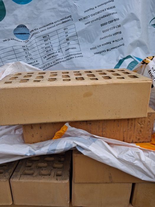 Кирпич клинкерный облицовочный