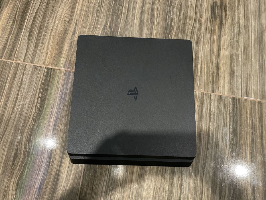 Playstation_4 em bom estado