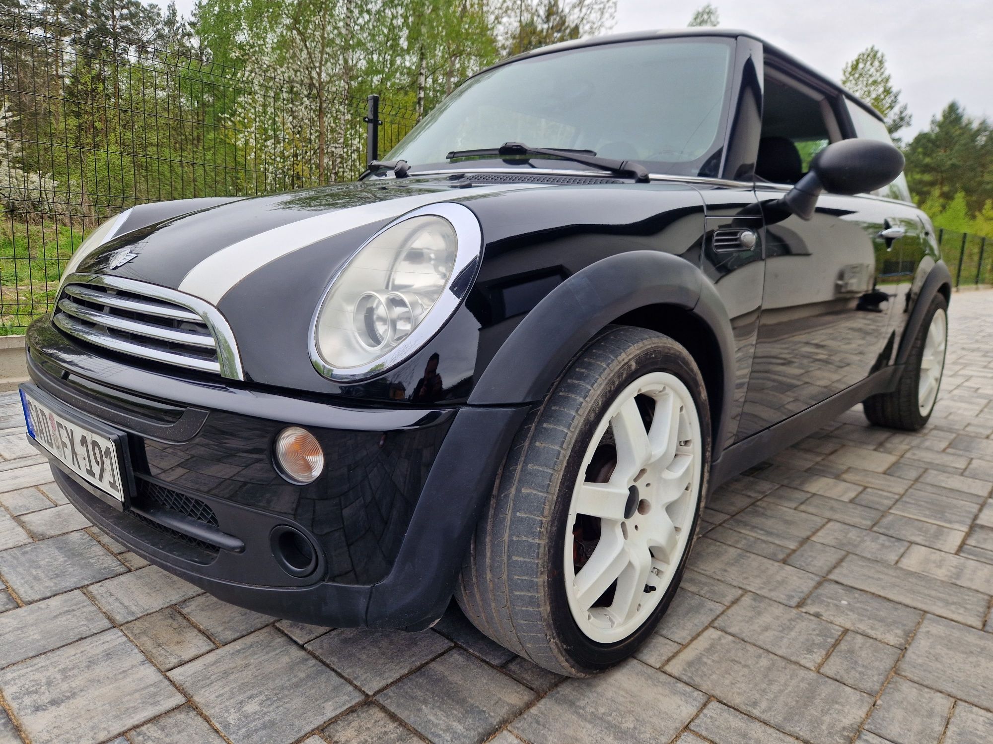 Mini 1.6B mega Fajne auto!!