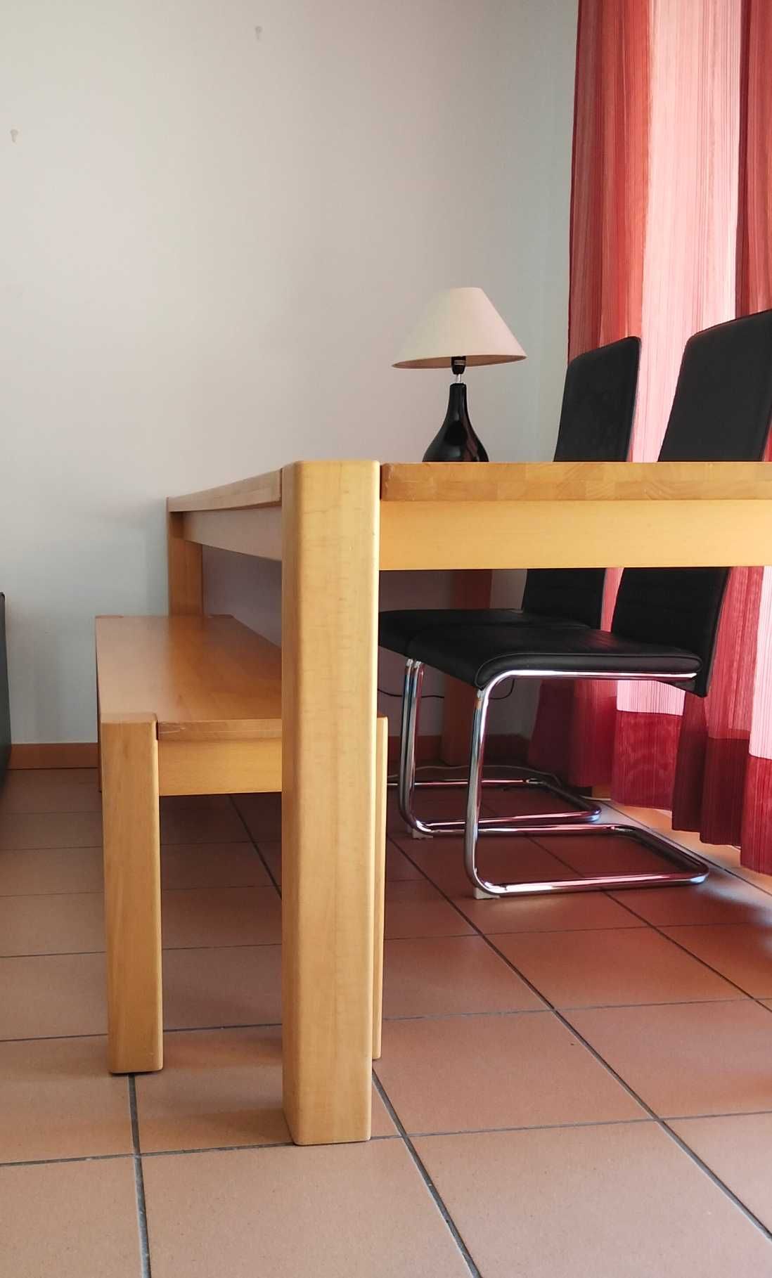 Dining Table + Bench seat   (Mesa de Jantar + Banco)