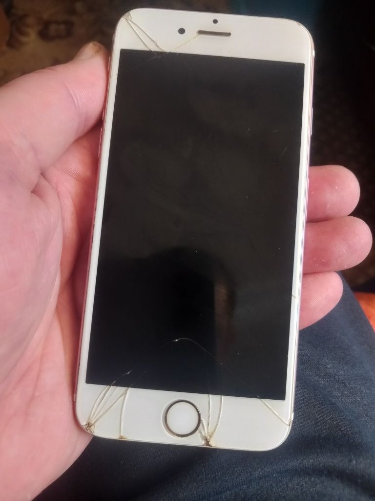 Смартфон Apple iPhone 6s 32Gb Gold CDMA (A1688) під заміну модуля