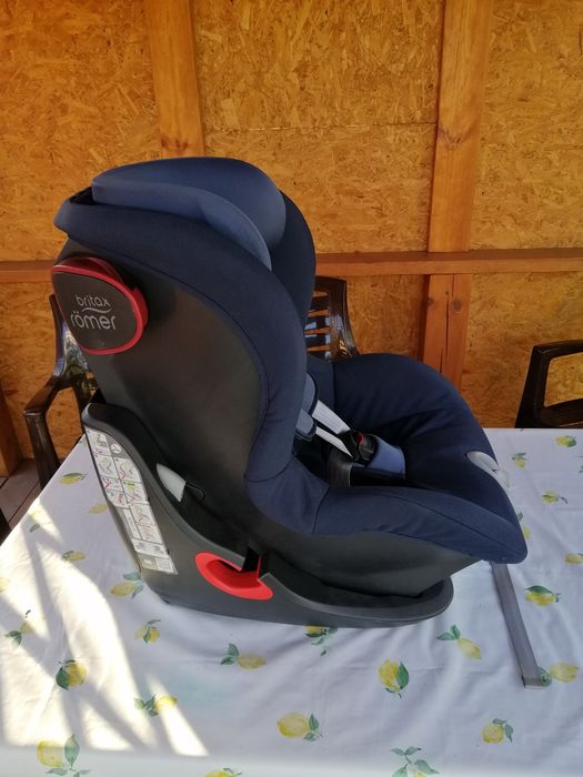Детское авто кресло