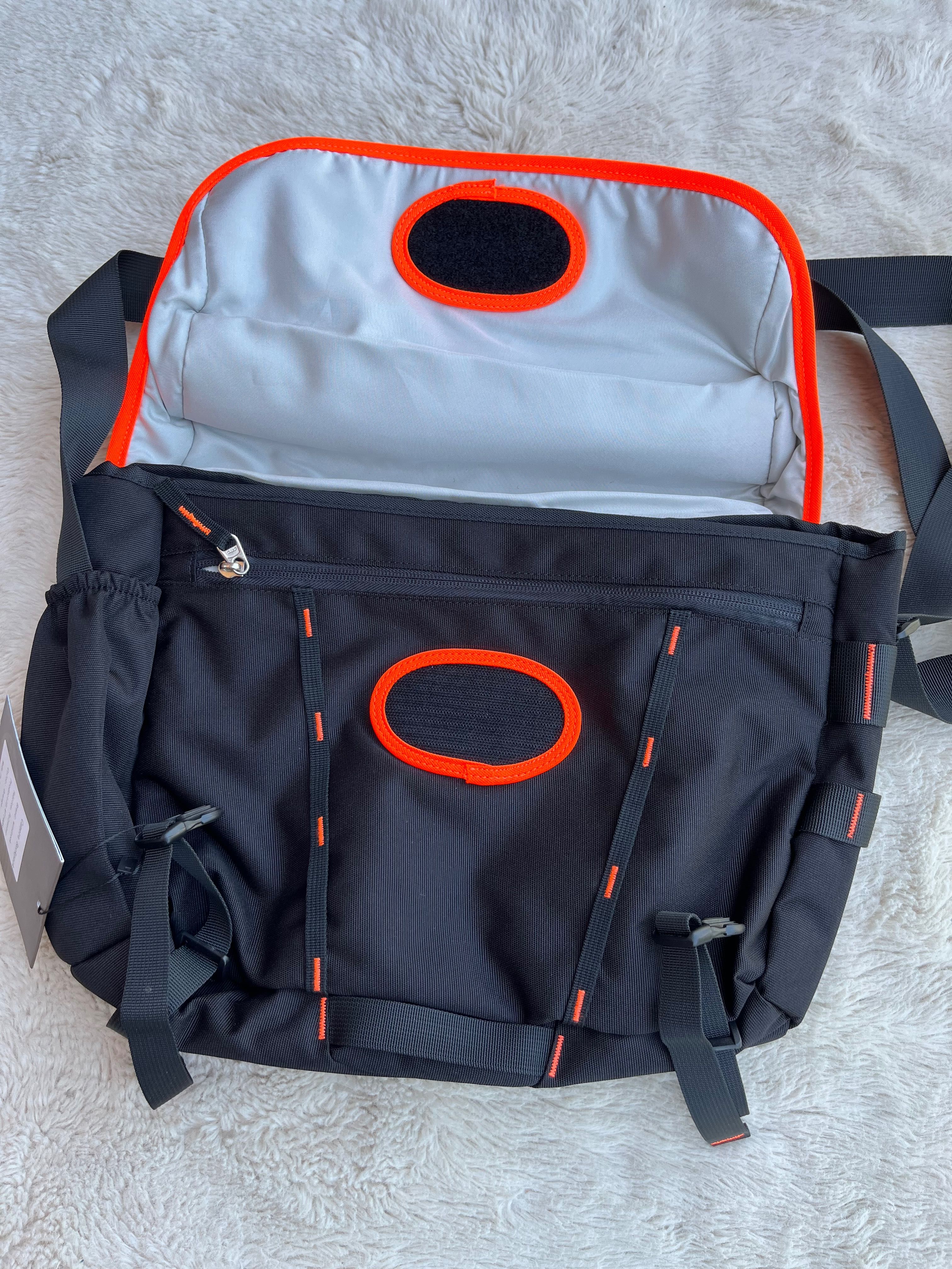 Torba na laptopa sprzęt aparat listonoszka na ramię etui teczka