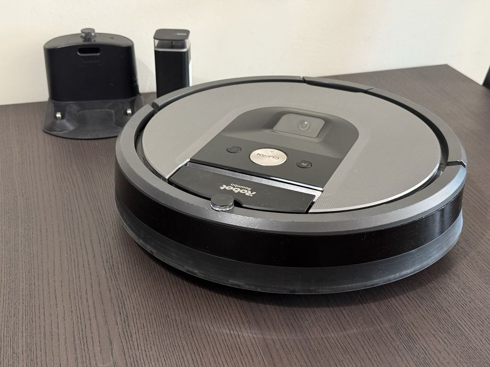 iRobot Roomba 960