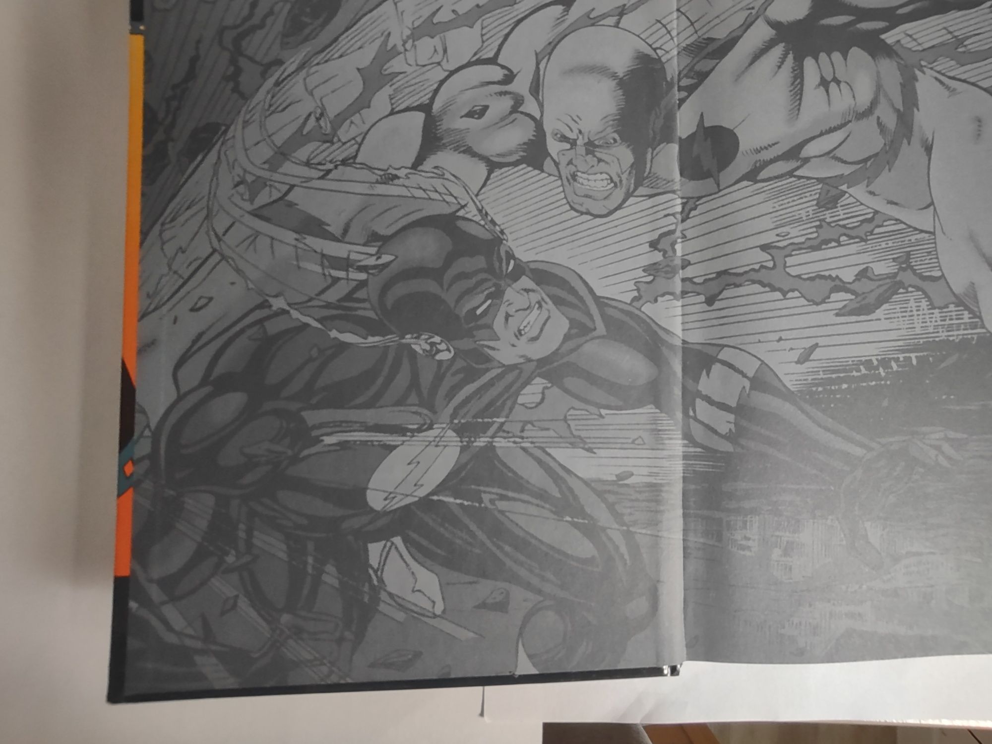 Komiks DC Flash WKKDC tom 47 Powrót Barryego Allena, Superman vs Flash