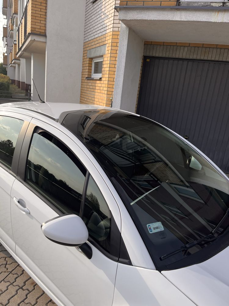 Citronen C3  2010 r. 1.4 95 km , prywatnie.