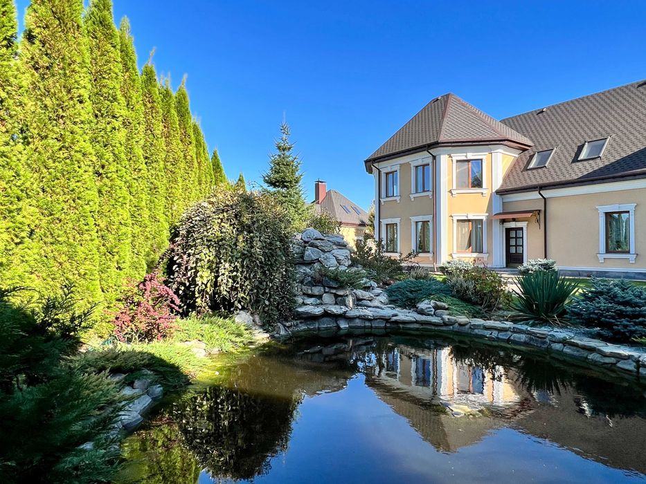 Без комісії! Двоповерховий 295м2 з басейном, ділянка 15 сот. Гатне