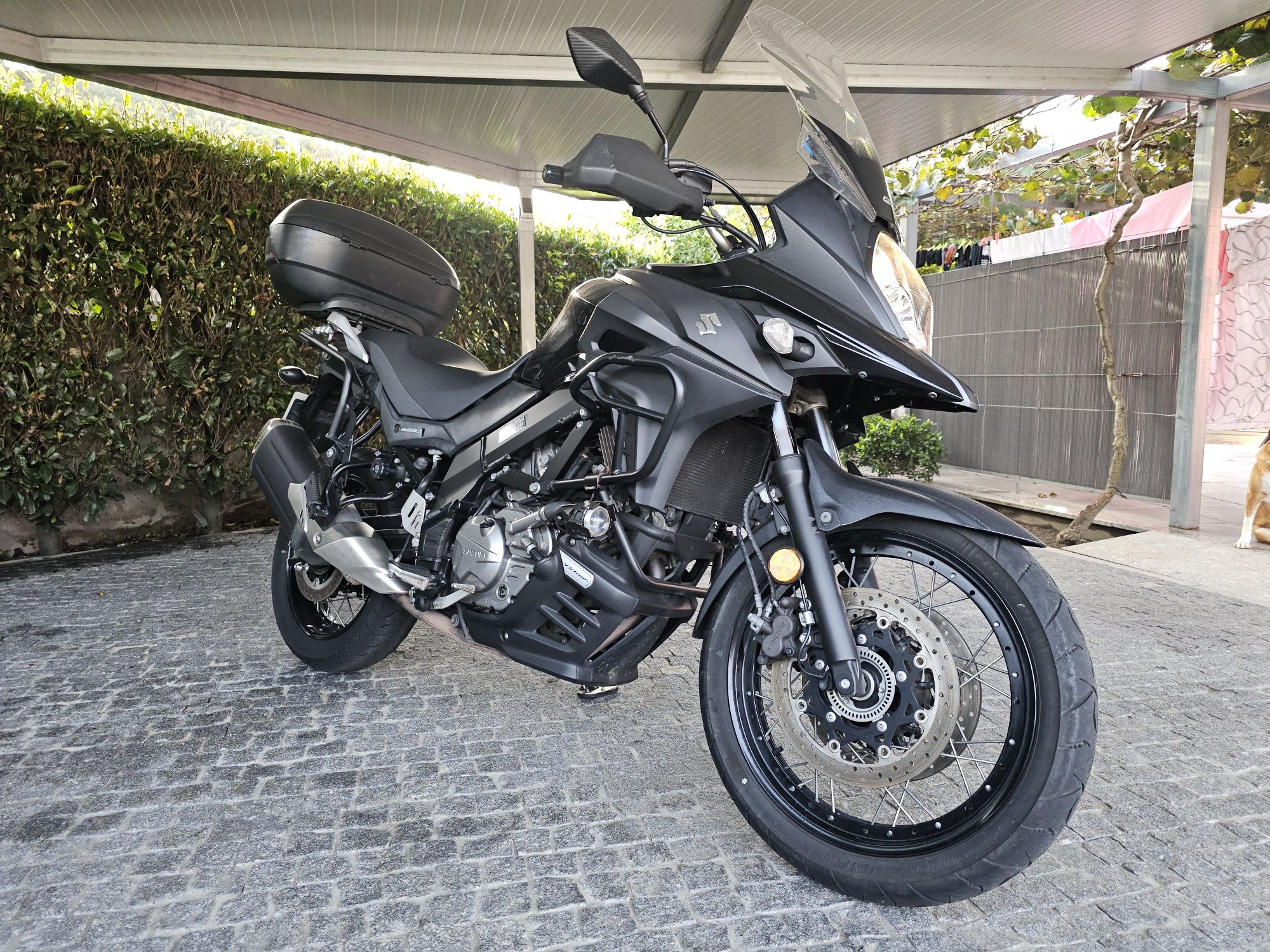 Suzuki 650 V-strom XT