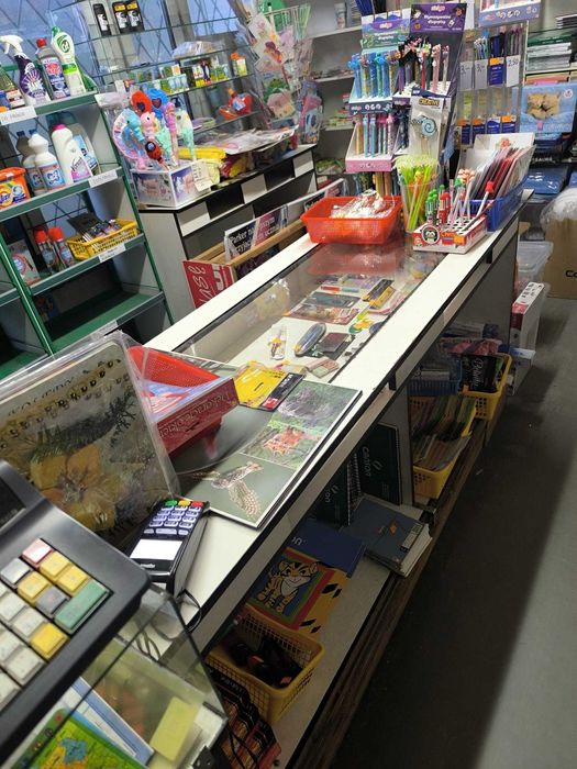 2x Lada / regał przeszkolny na ekspozycję towaru