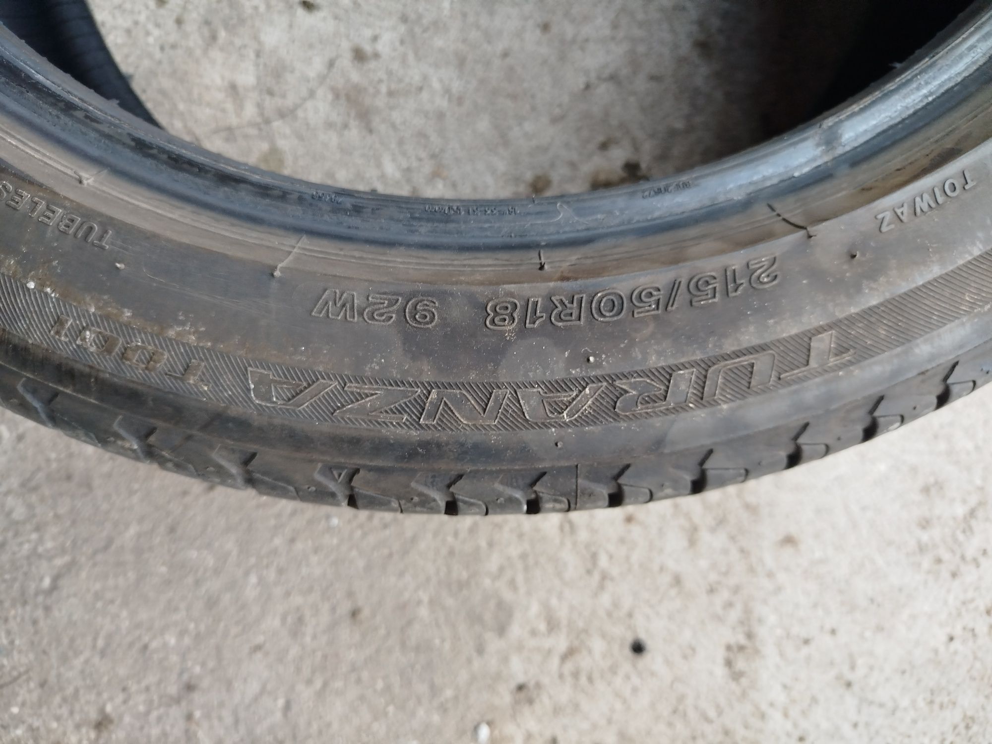 Opony Bridgestone Turanza T001 215/50/18