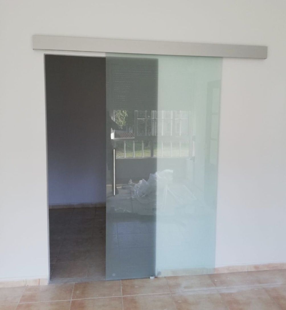 Porta vidro de correr kit calha completo