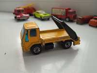 Matchbox Ford Cargo Skip Truck 1986 Matchbox 1:74