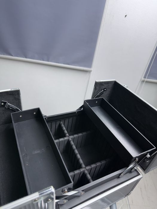 Mala de maquilhagem NOVA