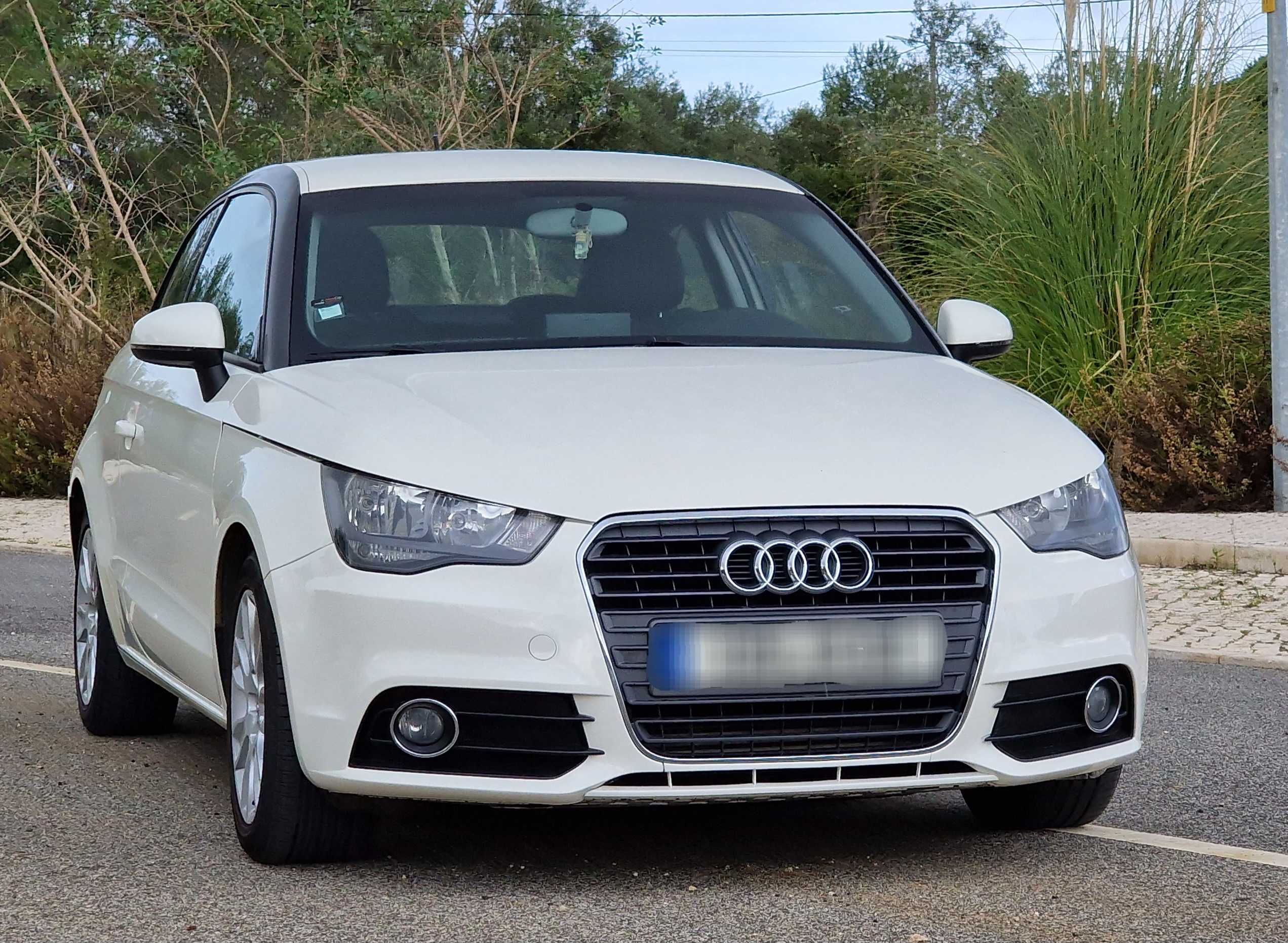 Audi A1  1.6 TDI NACIONAL