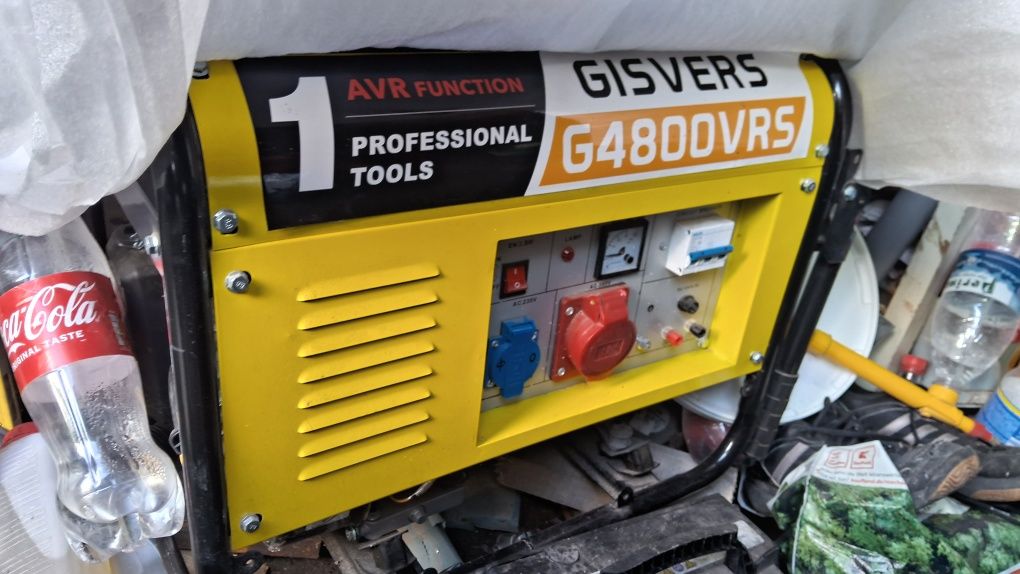 Генератор 3квт. 3 фазний GISVERS G4800VRS