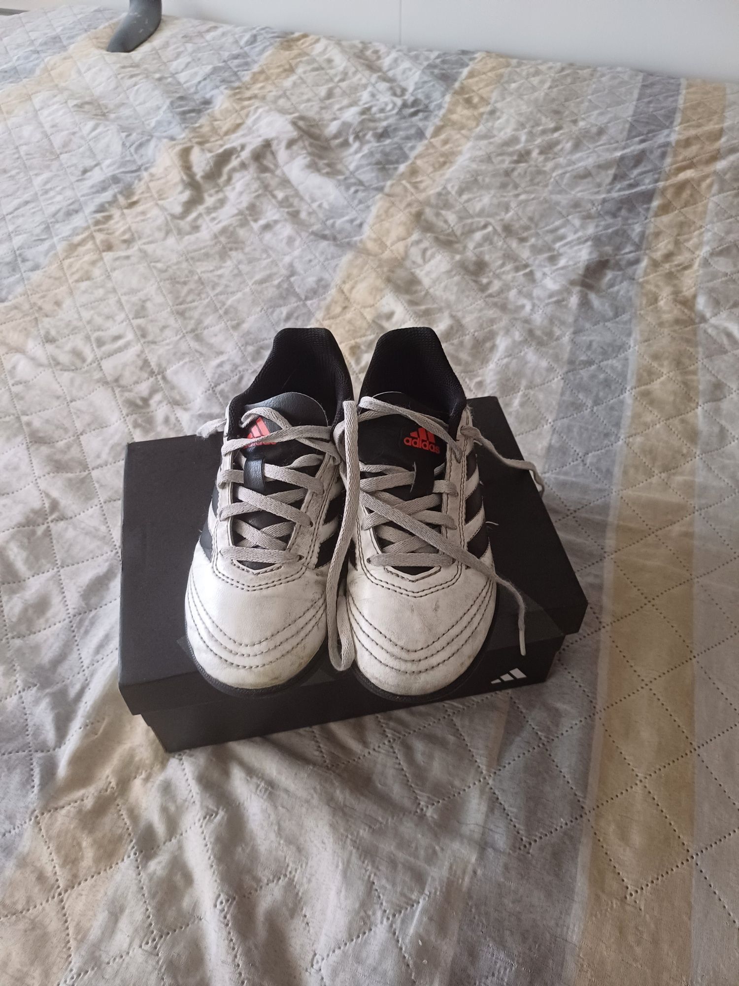 Chuteiras adidas