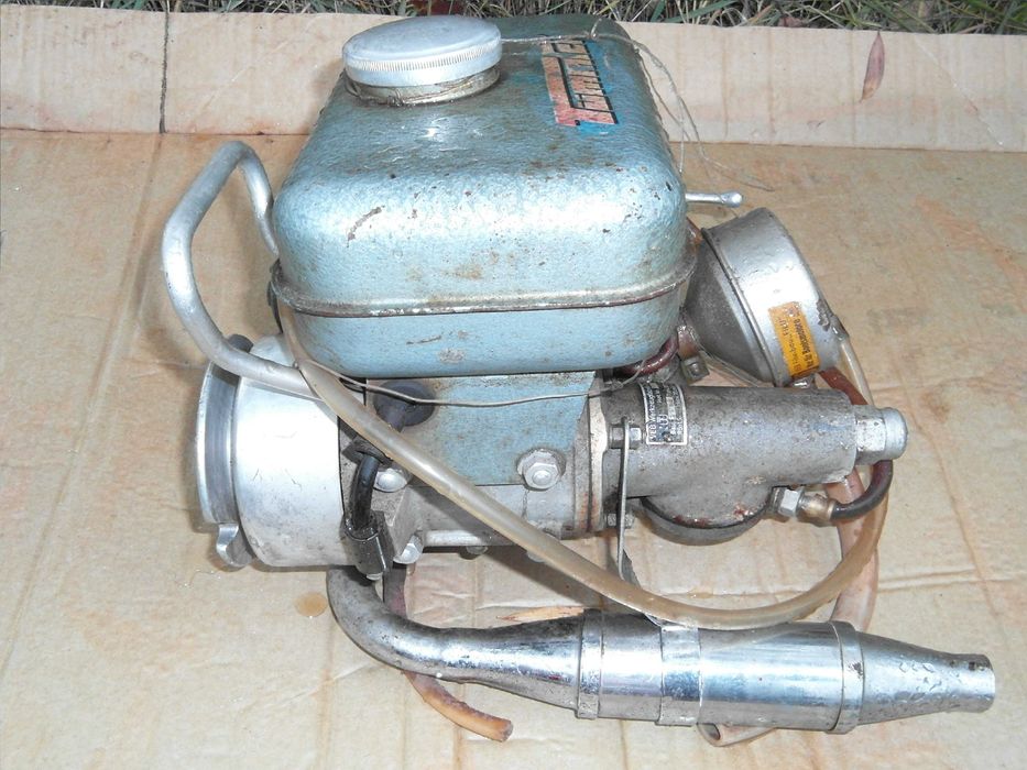 Silnik do łodzi Tummler Treptow SB 75  z 1958r