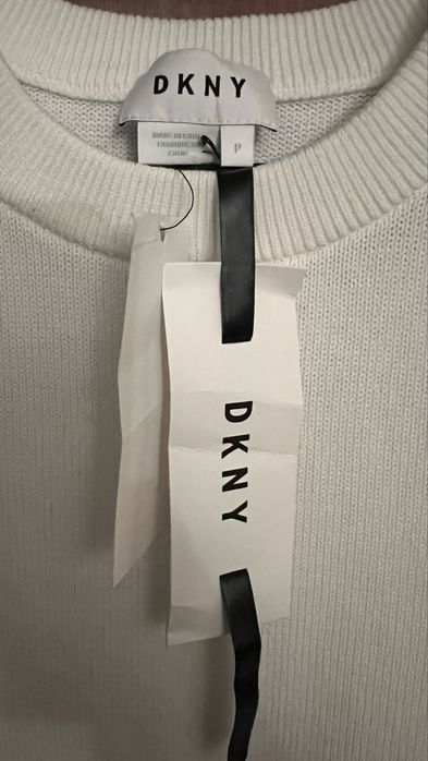 Жилетка вязаная DKNY