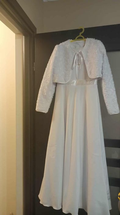 Piękna alba sukienkowa 134/140