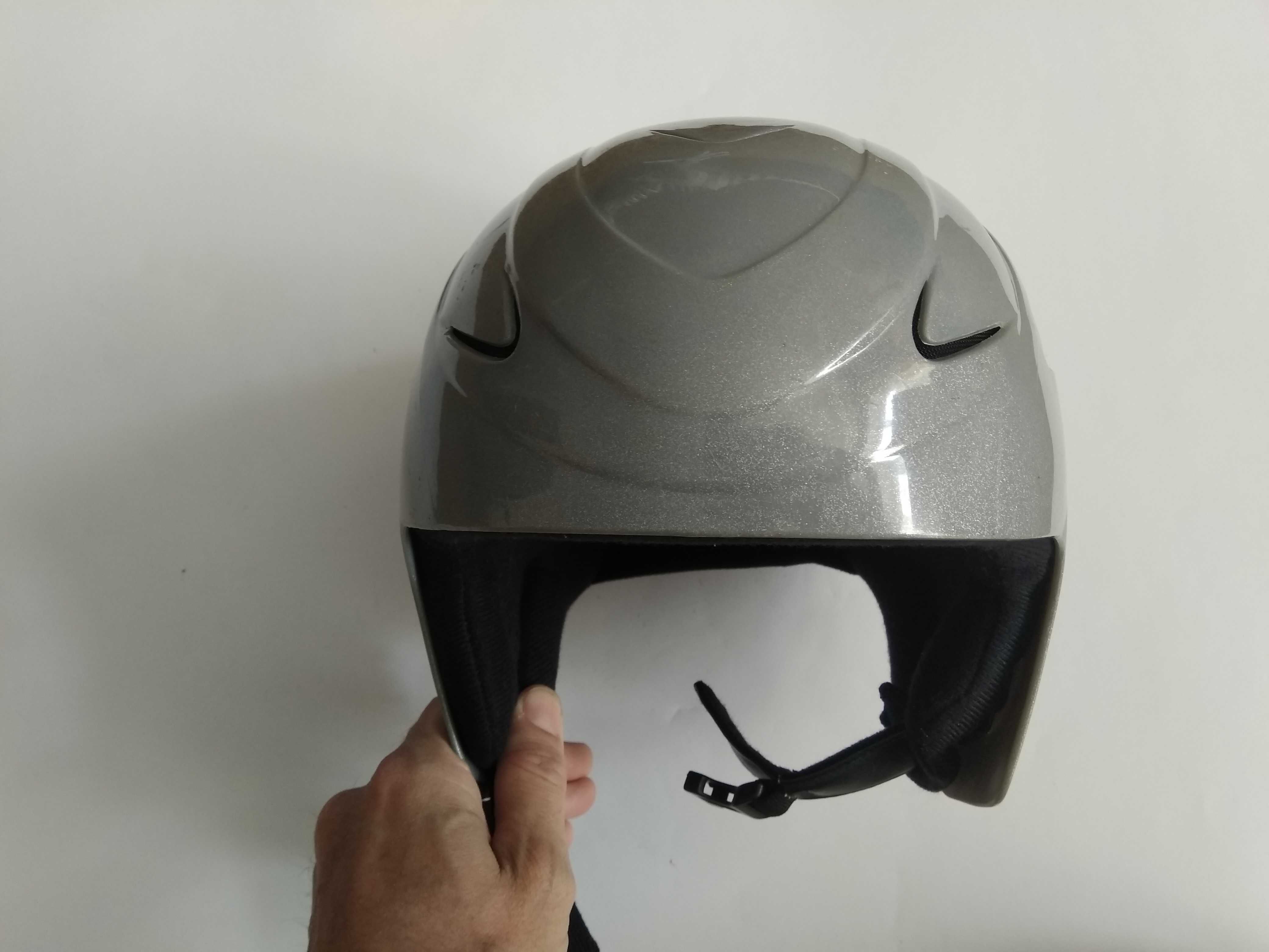 Горнолыжный шлем TecnoPro, размер XS 52-53см, детский, сноубордический