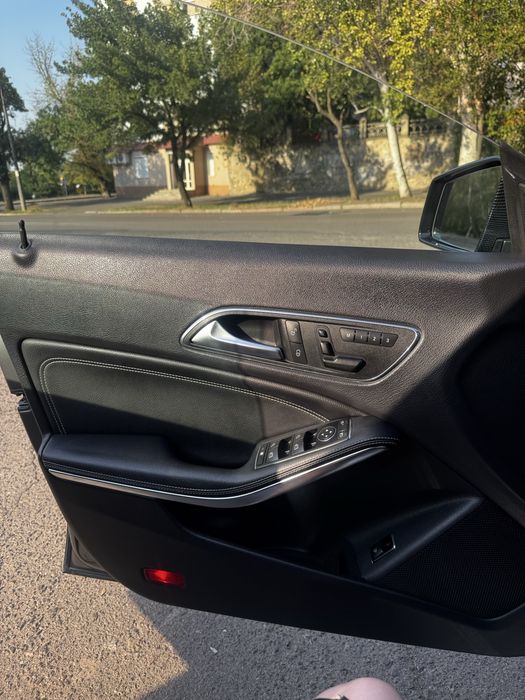 Mercedes-Benz CLA 250 4MATIC 2015 р. – в ідиалі!