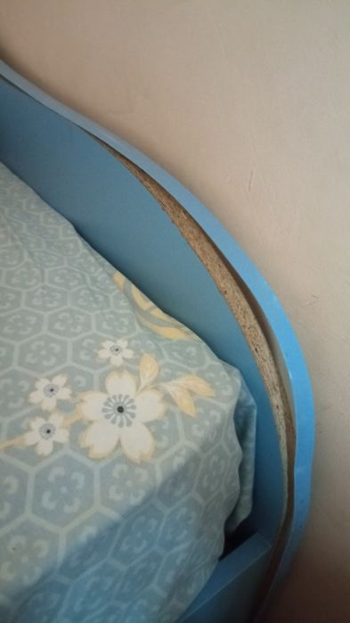 Дитяча стінка з ліжком