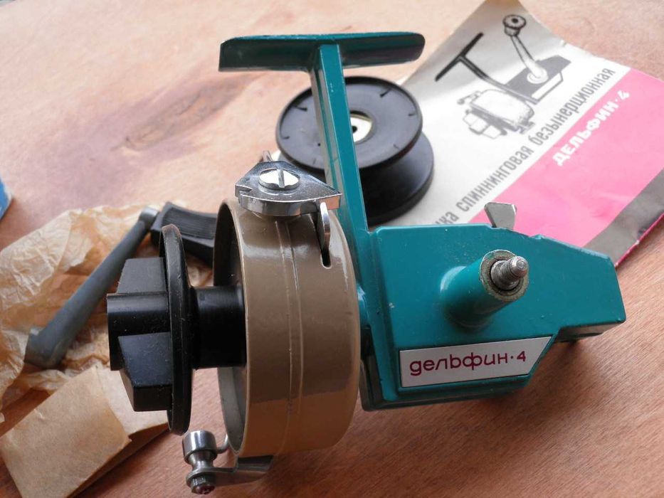 kołowrotek DELFIN-4 radziecki kolekcjonerski