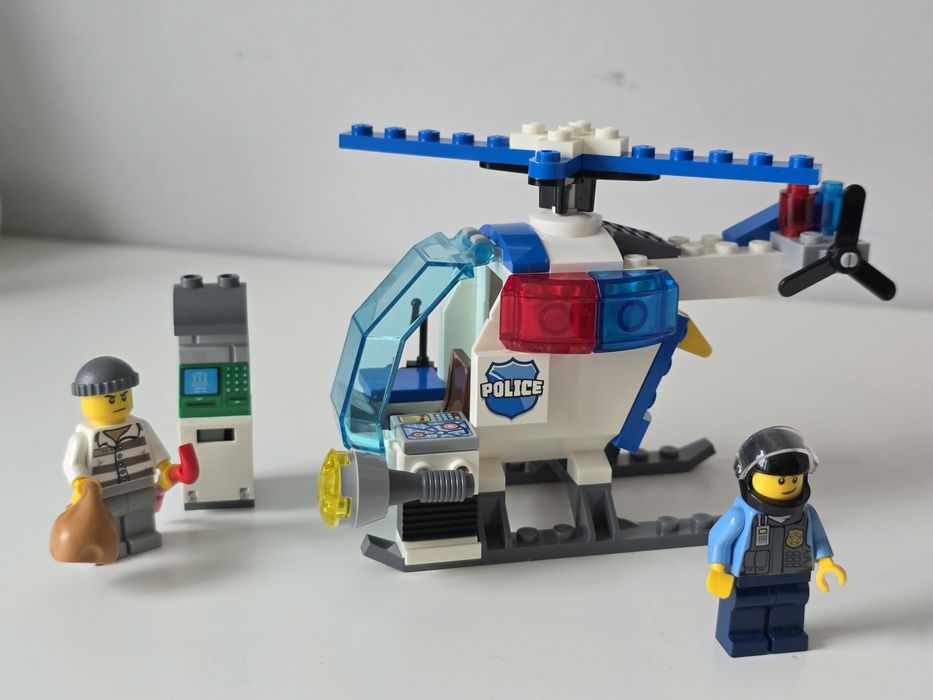 Lego City Juniors Helikopter policyjny i bankomat 10720