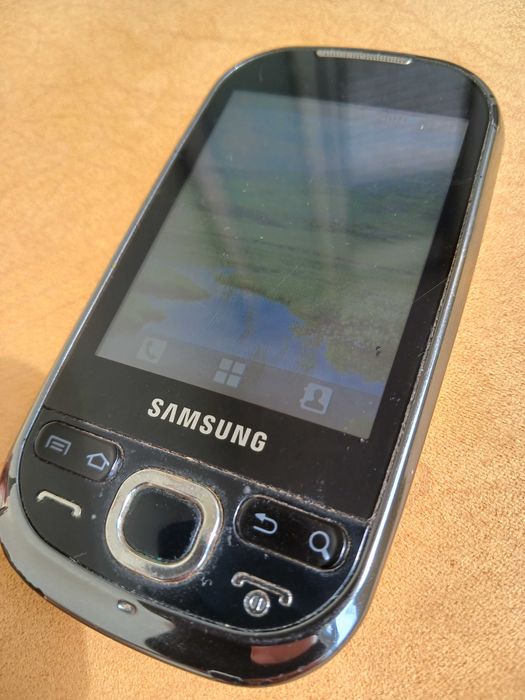смартфон Samsung Galaxy 550 (I5500)