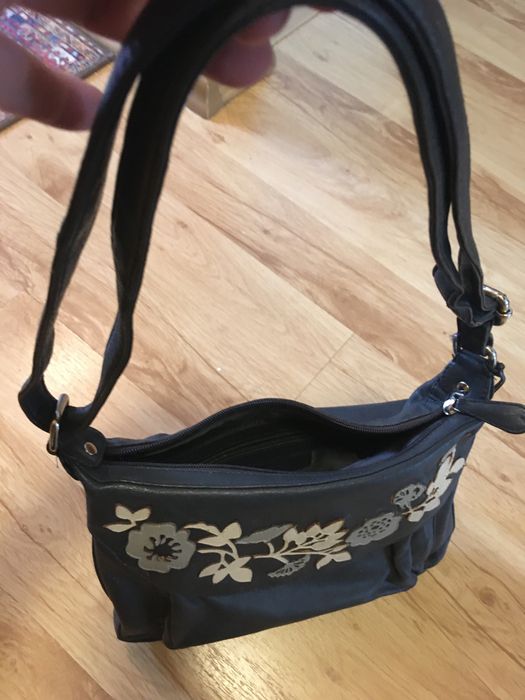 Torebka skórzana hand made vintage kwiaty skóra listonoszka granatowa