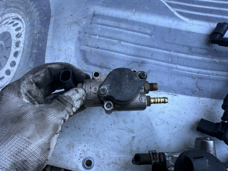 Тнвд 1.6 FSI насос, пнвд тауран Touran