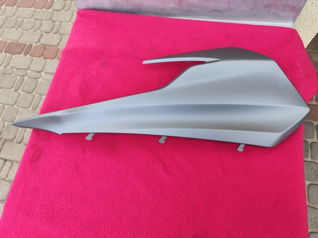 Osłona przednia lewa Kymco New Downtown 250/350