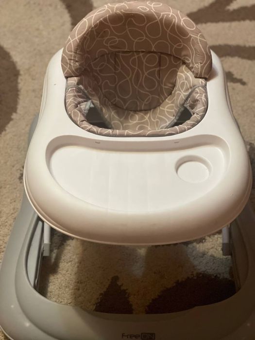 Детские ходунки FreeOn.