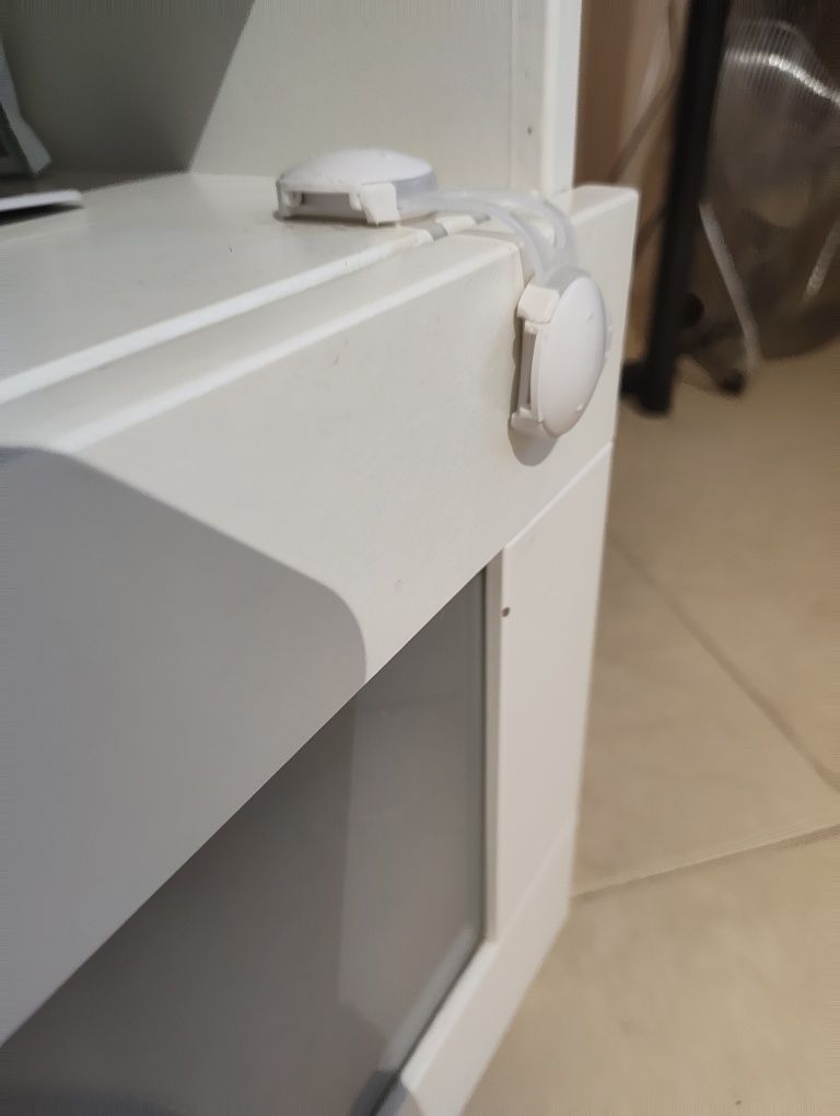 Móvel Consola de Televisão para Sala IKEA Brimnes