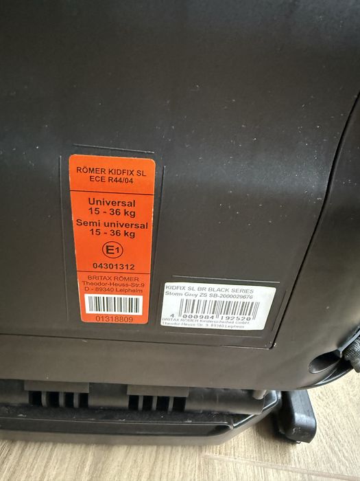 Автокрісло Britax Romer Kidfix SL Black Storm Grey Isofix