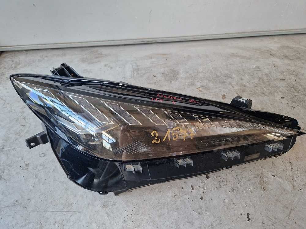 MG4 MG-4 Electric 22r.- Lampa Przód Prawa Full Led
