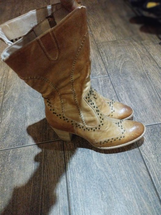 Чоботи жіночі, козаки, демісезонні