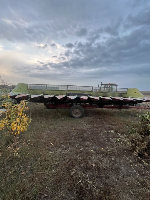 Комбайн Massey Ferguson 38